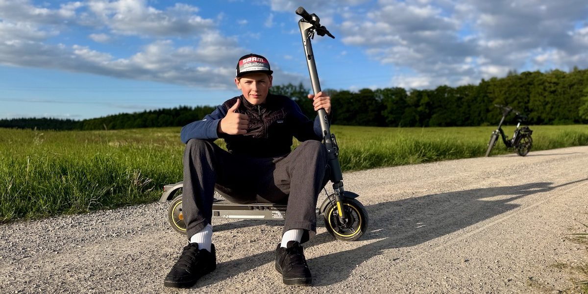 EVERCROSS EV10S MAX – Der neue Top-Scooter mit 150km Reichweite, App & Komfort! Thumbs Up für Evercross EV10S MAX