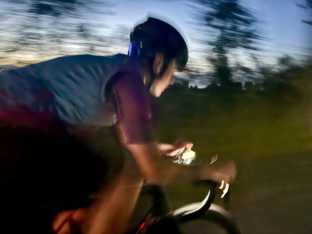 Bis in die Nacht hinein dauerte unsere 180km Tour
