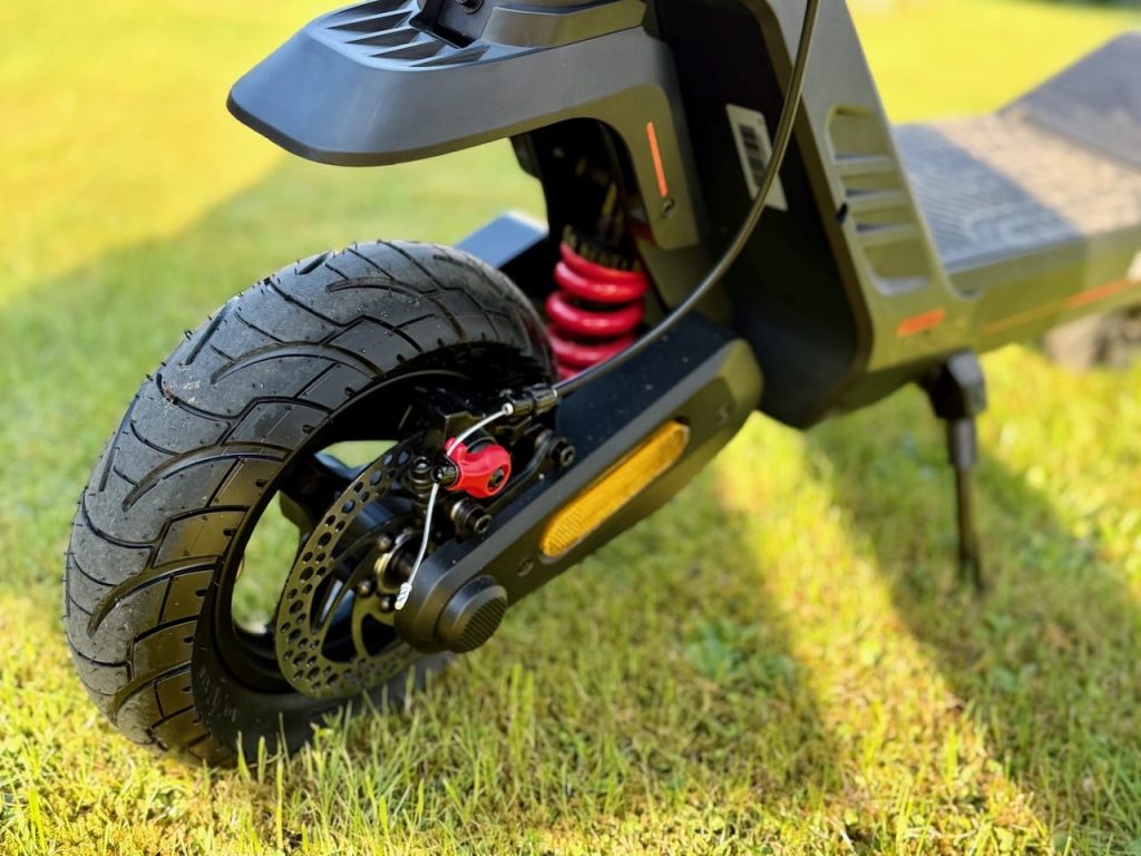 Engwe Y700 ABE mit einstellbarem Komfort-Fahrwerk vorne und hinten