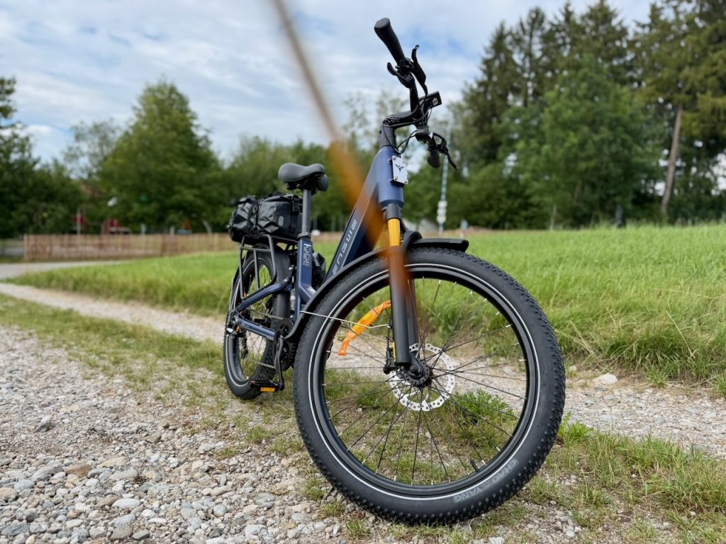 ENGWE E26 3.0 Pro Test – Vollgefedertes E-SUV mit 100 Nm, IOT, GPS und App