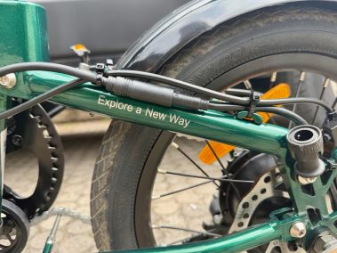 Detailaufnahme Rahmen und Antrieb Engwe ZIP E-Faltbike