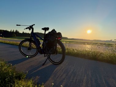 MapFour Roam Hinterbau 60mm Federweg Dämpfer – vollgefedert