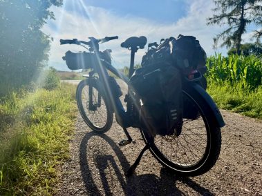 MapFour Roam auf dem Mangfallradweg Richtung Aying auf der Rückfahrt